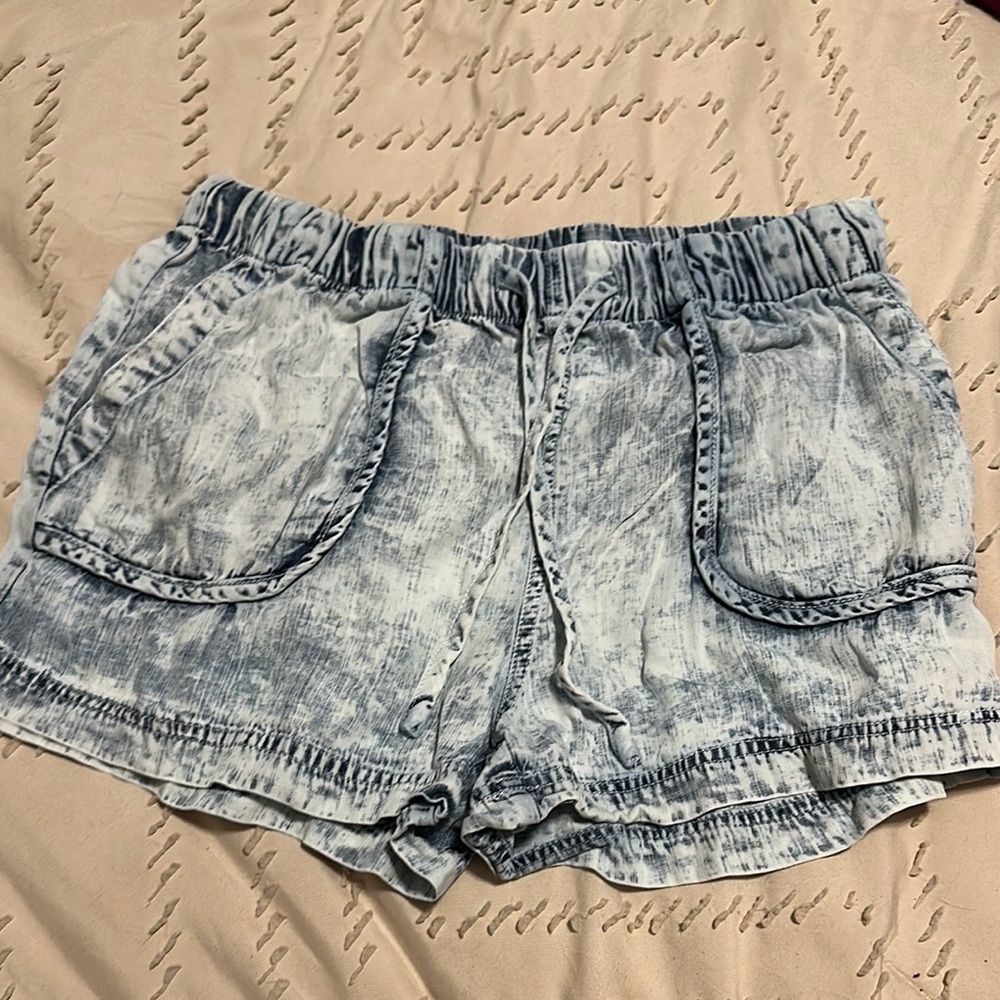 Casual Light Blue Jean Shorts for Women